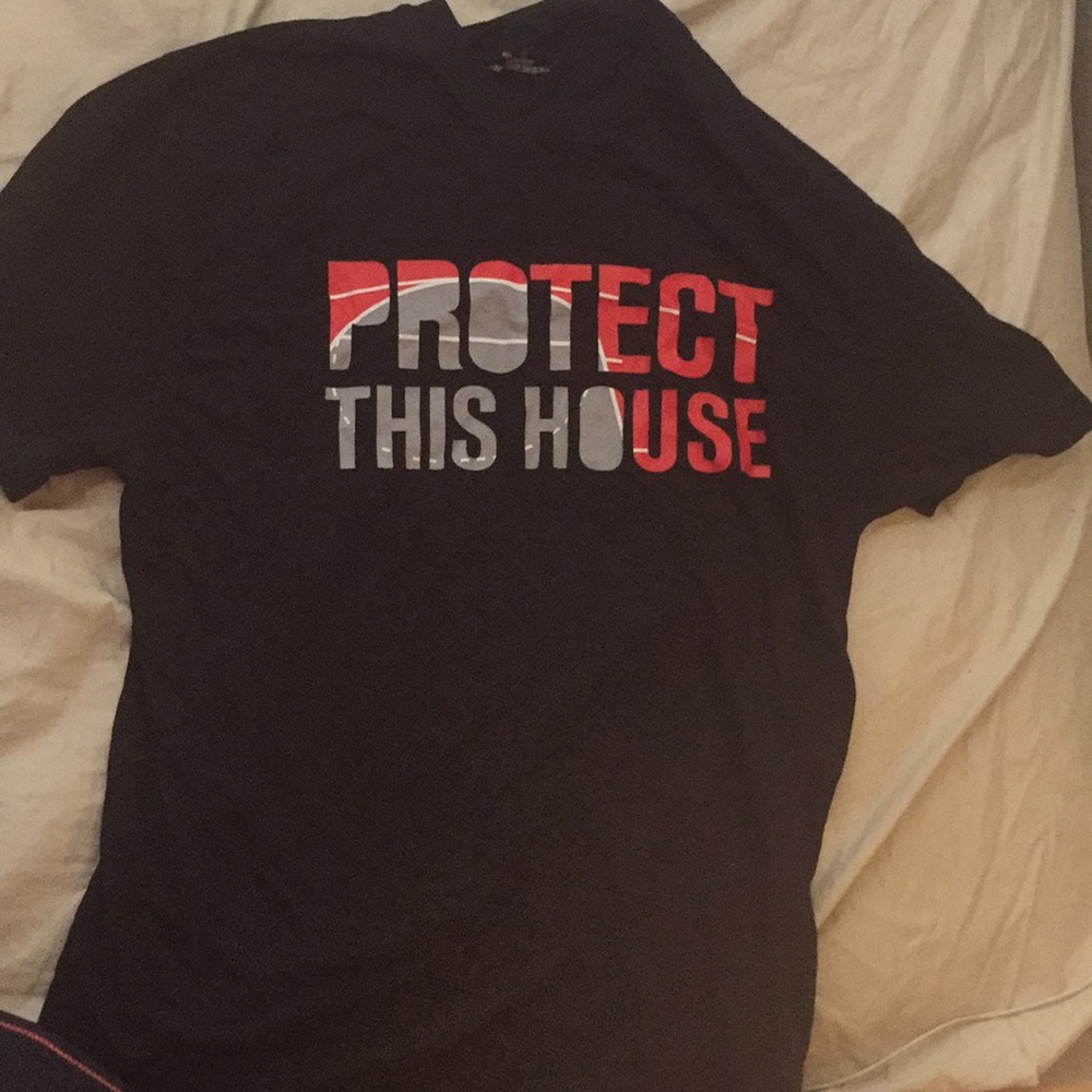Basketball shirt